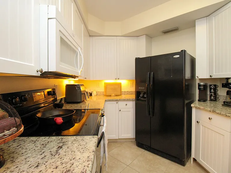 1100 Pine Ridge Rd #B-301 — Photo 25