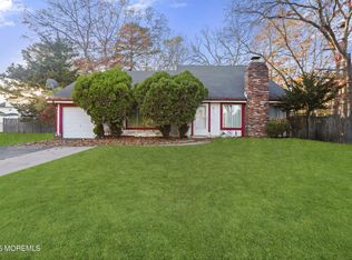 1226 Hermosa Drive, Lakewood, NJ 08701