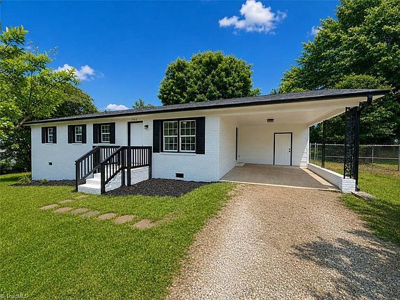 2nd image of 7362 Lansdowne Pl
