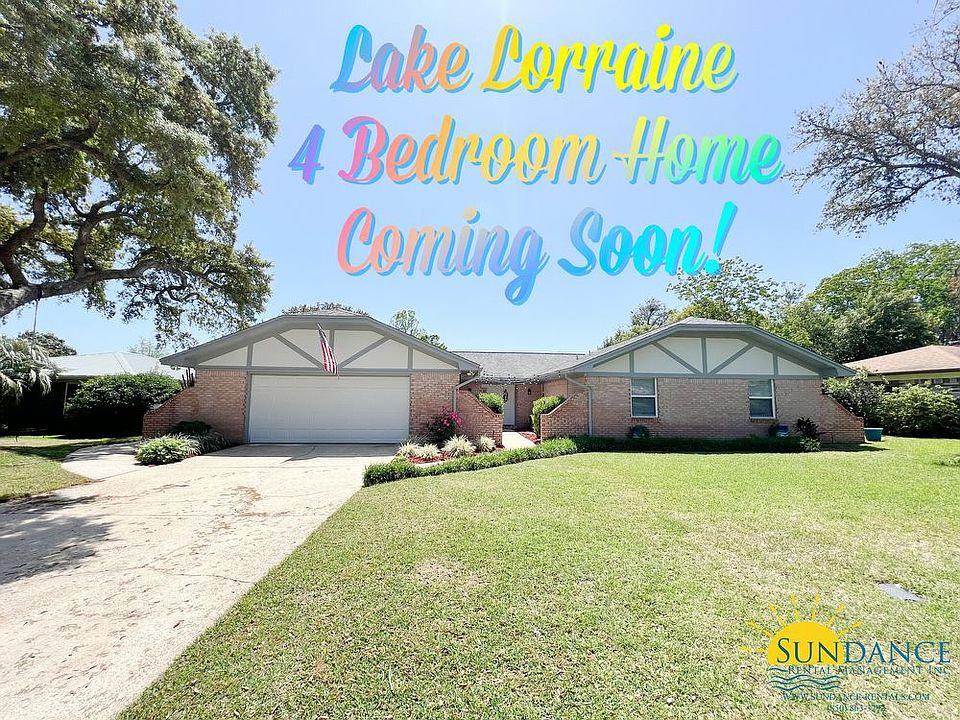1st image of 9 Doral Dr