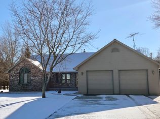 W5028 Takodah Dr, Fond Du Lac, WI 54935