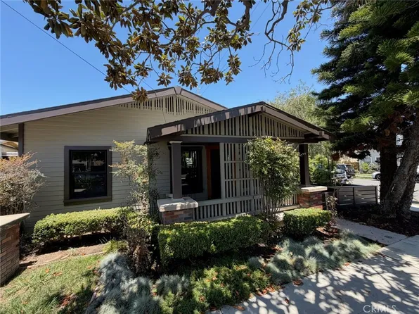 377 Ximeno Ave, Long Beach, CA 90814