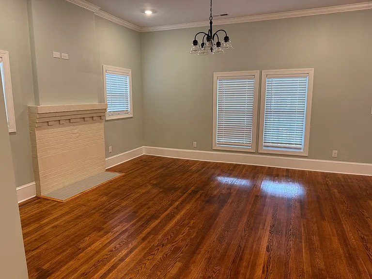 125 E Horah St #1 — Photo 8