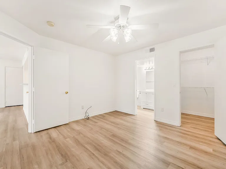 2300 E Silverado Ranch Blvd #2116 — Photo 17