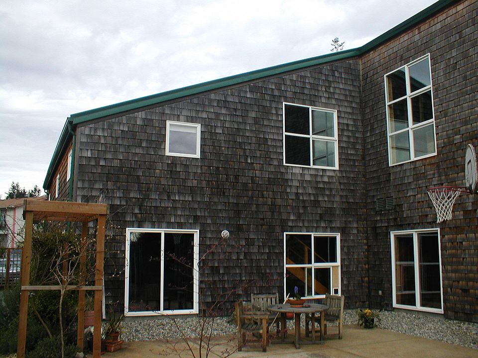 1st image of 637 Moji Ln NW