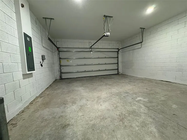 5684 Wood Bridge Pl — Photo 23