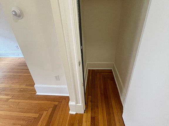 3rd image of 17 Fairbanks St #17