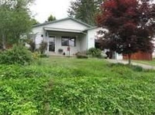 184 Woodridge Rd, Coquille, OR 97423