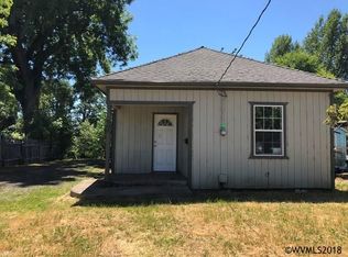 604 E Main St, Sheridan, OR