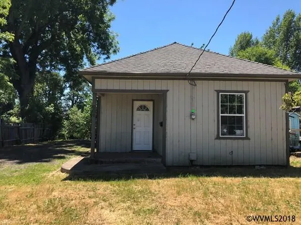 604 E Main St, Sheridan, OR 97378