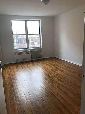 Rented by Contact Realty | media 6