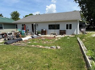 712 W Kickapoo St, Hartford City, IN 47348