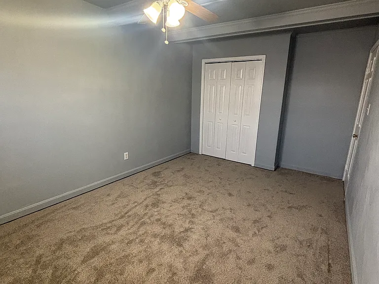 400 Advocate Ct #E — Photo 25