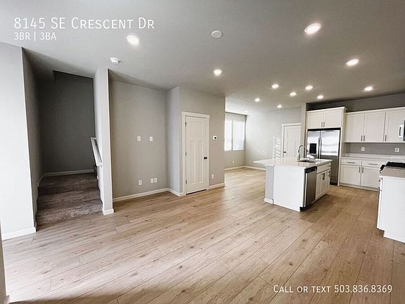 5th image of 8145 SE Crescent Dr