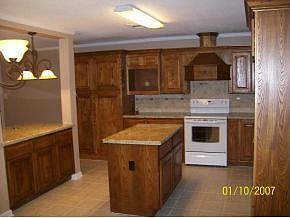 2nd image of 1400 Turner Dr