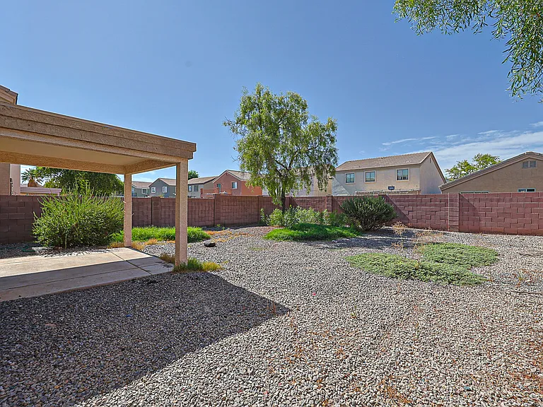 8608 W Superior Ave — Photo 36