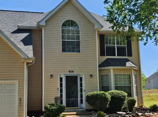 604 Thrasher Ct, Locust Grove, GA 30248