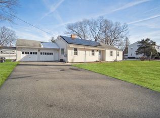 165 Birchland Ave, Springfield, MA 01119
