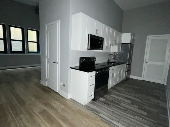 1507 S 17th St #B112, Philadelphia, PA 19146