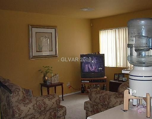 4th image of 1929 Summerville St Unit 103