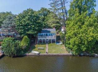 9 Cottage Cv, Hewitt, NJ 07421