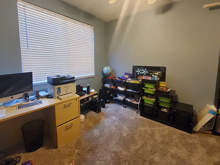 Office/ bedroom