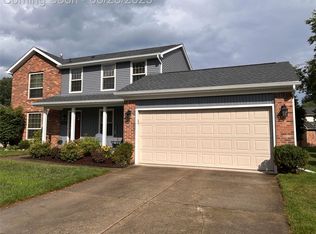 19426 Whitby Dr, Livonia, MI 48152