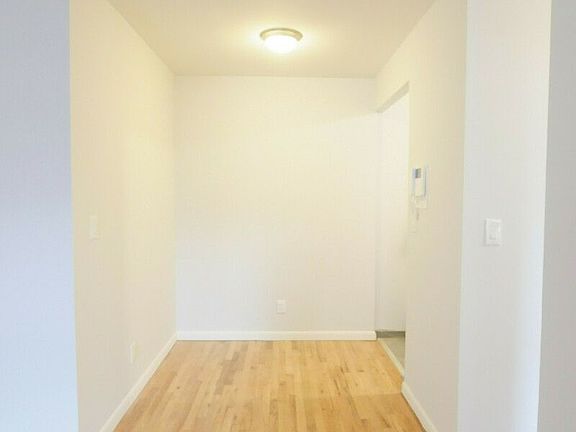 3rd image of 440 E 88th St APT 5A
