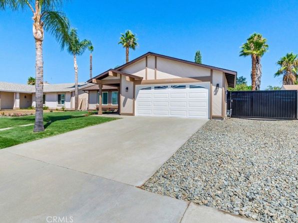 26294 Lazy Creek Rd