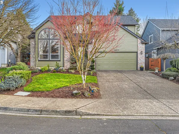 16875 NW Paddington Dr, Beaverton, OR 97006