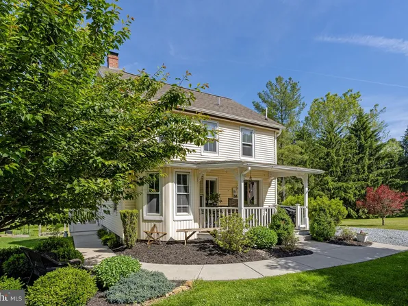 46 Elm Creek Rd, Cochranville, PA 19330