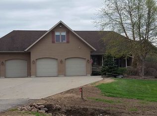 M228 Winterberry Cir, Marshfield, WI 54449