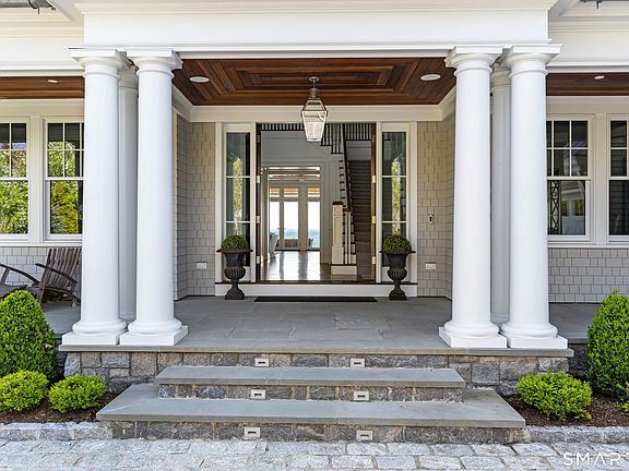 5th image of 379 Ocean Drive West