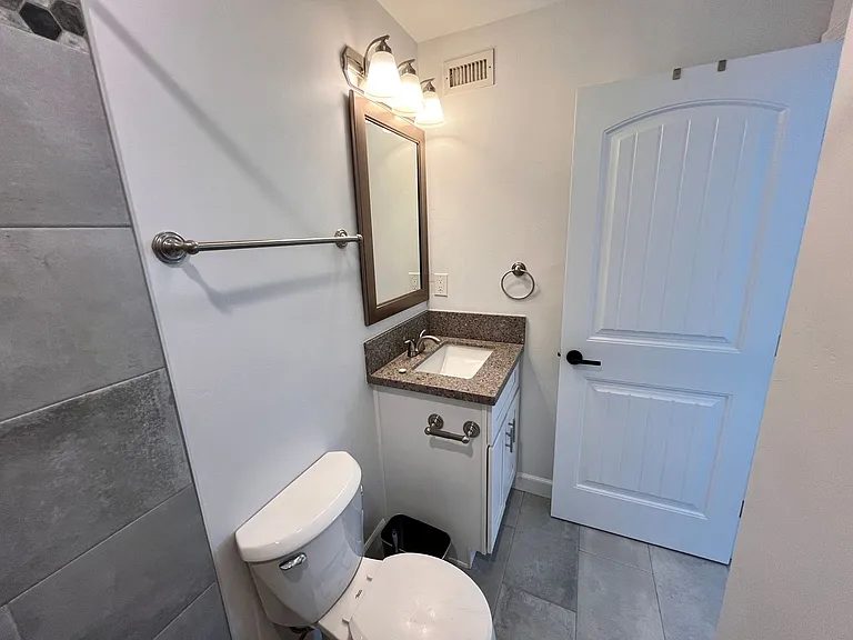 6946 Cowles Mountain Blvd — Photo 15