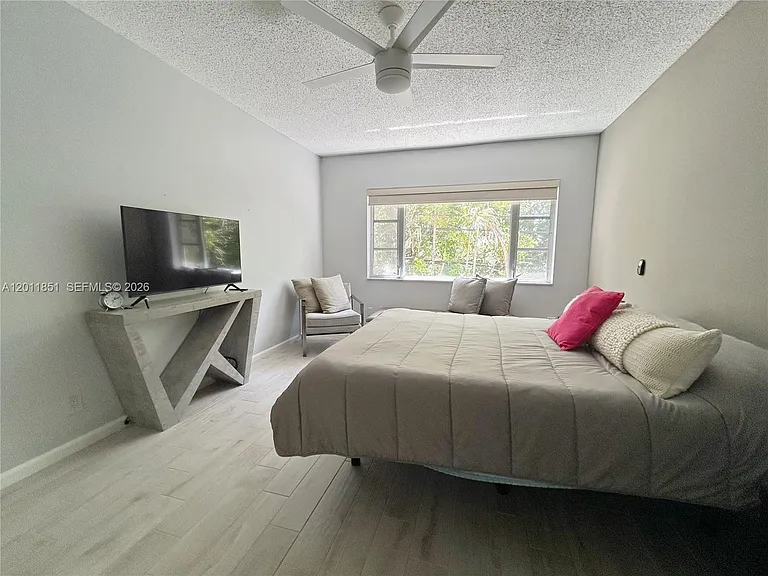 5840 NE 22nd Way #728 — Photo 14