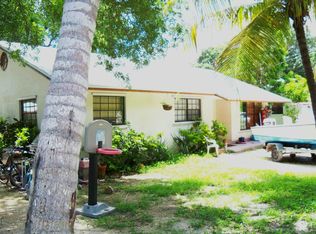 104 1st St, Key Largo, FL 33037