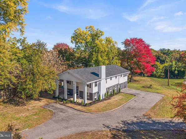 641 W Sproul Rd, Springfield, PA 19064