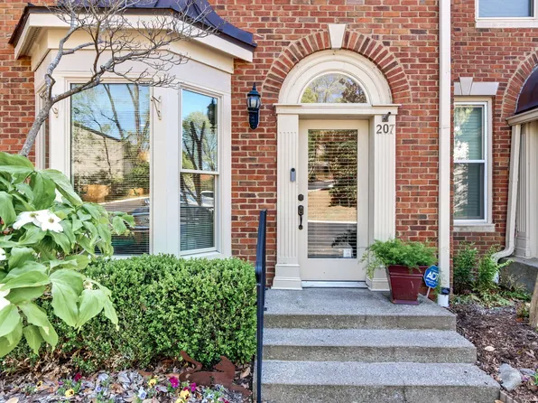 207 Cheswick Ct, Nashville, TN 37215