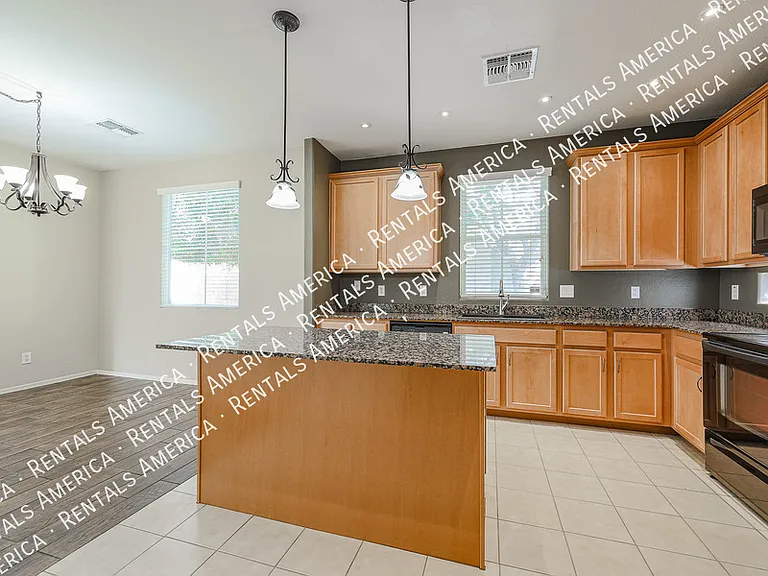 10146 E Isleta Ave — Photo 16