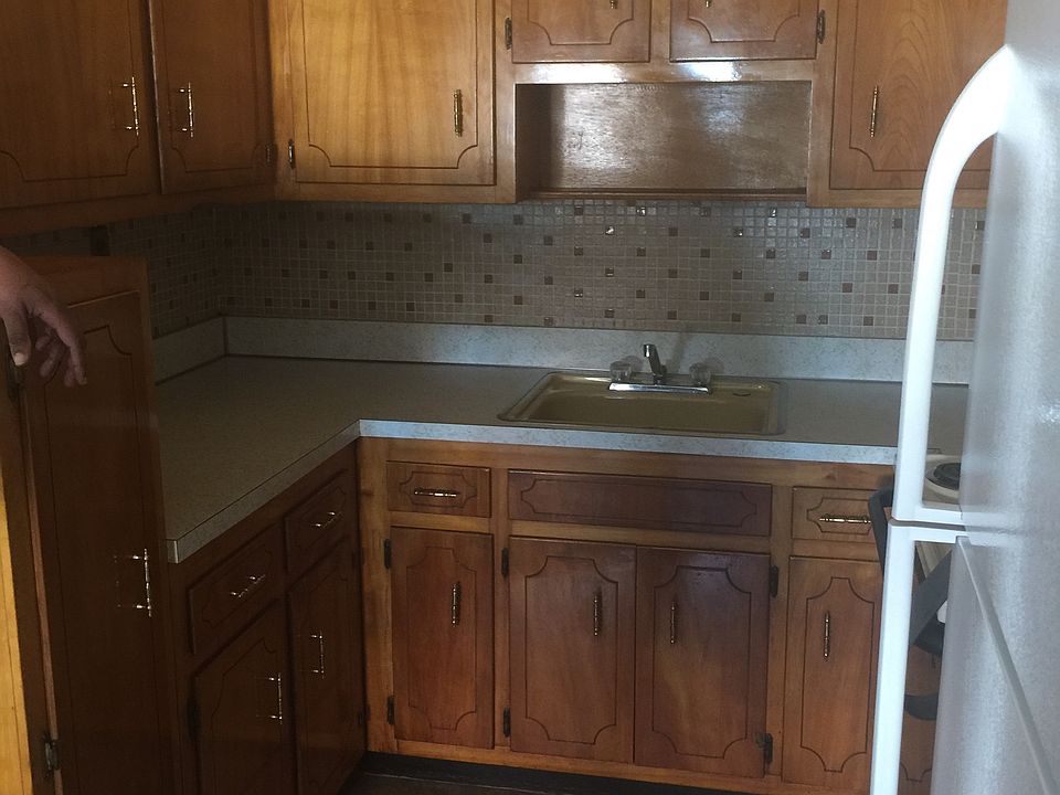 2nd image of 2839 Bruner Ave