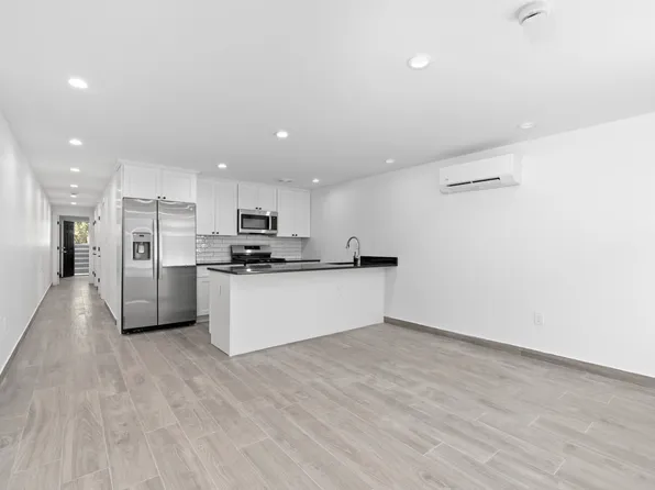 17-45 Grove Street image 16 of 20