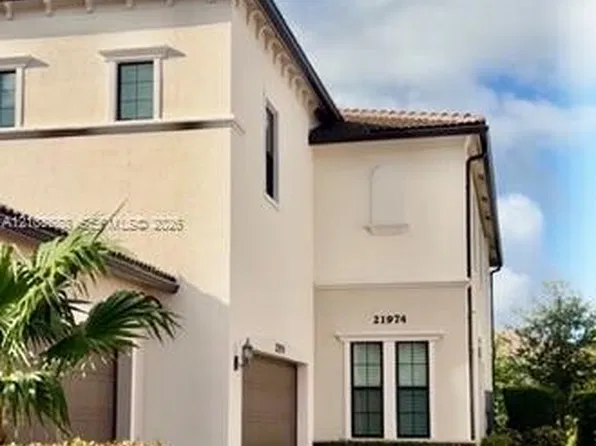 21974 Canadensis Cir #102, Boca Raton, FL 33428