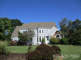13917 Hayes St, Overland Park, KS 66221