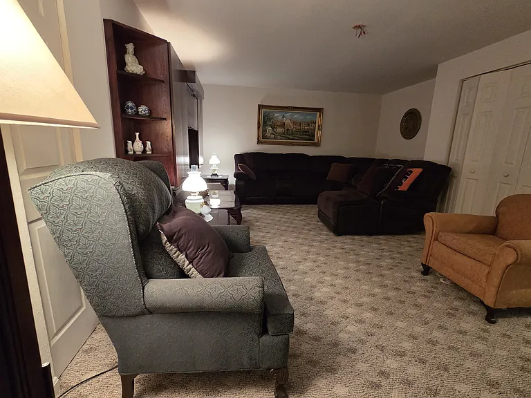 2307 Halls Grove Rd — Photo 4