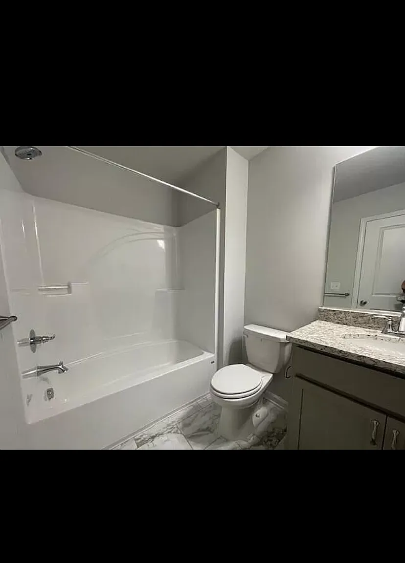 2 bed, 2.5 bath, 1162 sqft, $1,800 — Photo 1