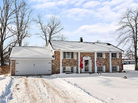 2nd image of 9040 E North Circle Dr