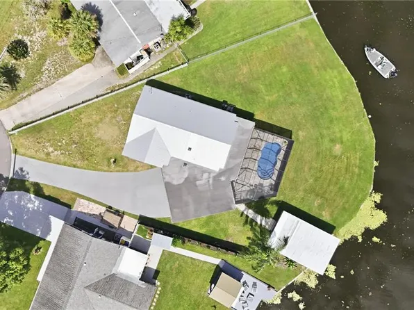 1612 ORANGE AVENUE, TAVARES, FL 32778