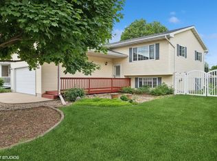 1404 Leitha Ter, Waverly, IA