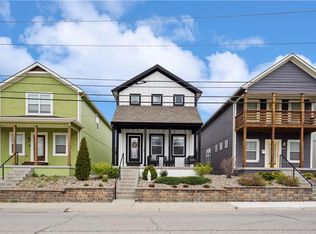 819 SW Walnut St, Blue Springs, MO 64015