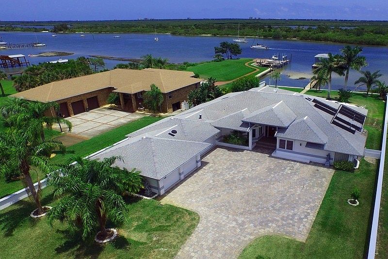 Welcome to 2101 S Riverside Drive : A Riverfront Home